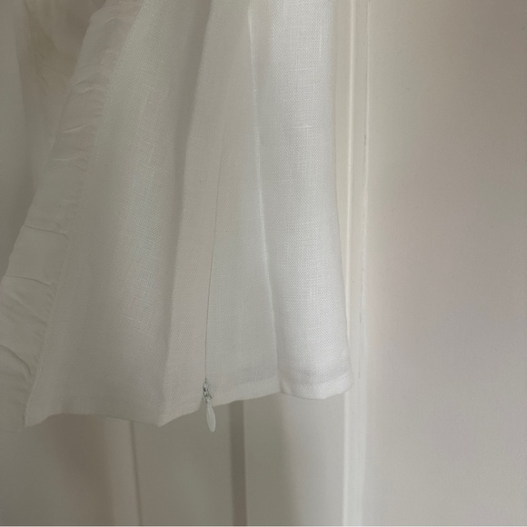 NEW Reformation Emery Linen Top Flower Detail White Ivory | size 2 - Picture 11 of 12